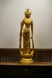 観音菩薩 黄銅金色仕上げ