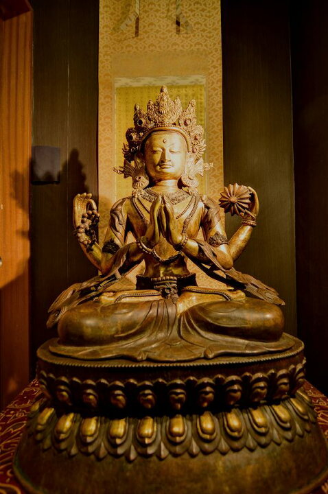 楽天市場】四臂観音 銅造鍍金彫金仕上げ : 仏像仏画チベット美術卸の天竺堂