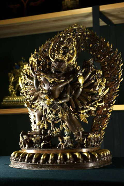 楽天市場】大威徳明王（ヴァジュラバイラヴァ）銅造鍍金彫金仕上げ 
