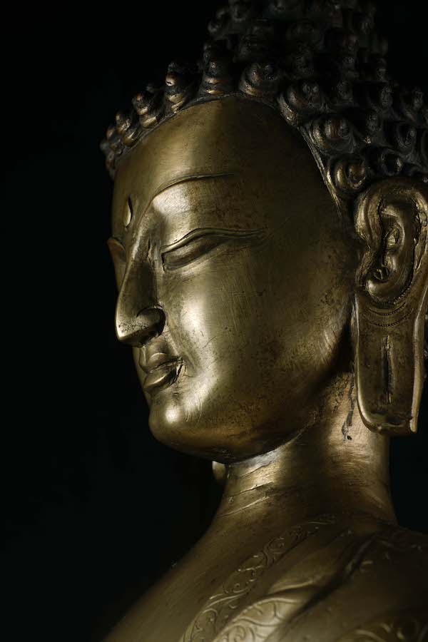 釈迦如来 黄銅製 | 仏像仏画チベット美術卸の天竺堂