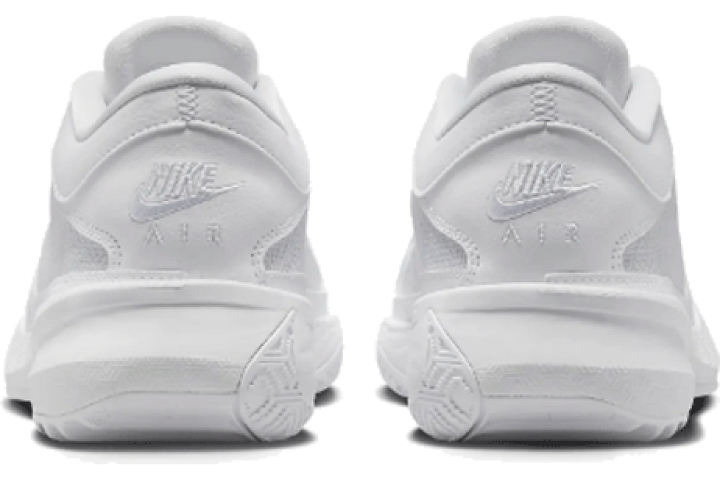 楽天市場】NIKE[ナイキ] NIKE ZOOM FREAK 5 TB EP / ナイキ ズーム