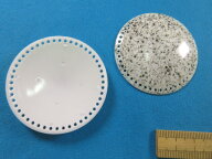 プラくるみボタン(50mm・縁穴）2個入