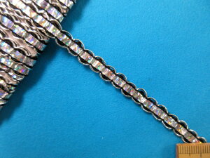 ^tBu[h(0.7cm@5m)I[×//