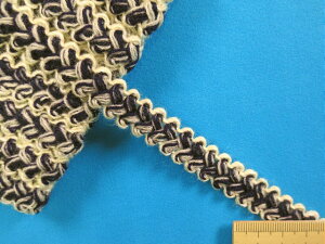 ANu[h×AC{[i1.4cm@5mj