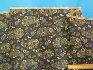 ȃ^CvC^[vgnԃyCY[×i105cm@2mj