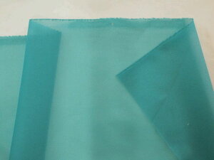 ポリエステル接着芯(やや薄手)グリン系(95cm幅 2mカット)