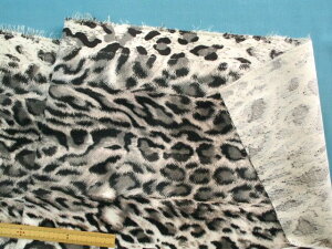 tFCNt@[nAj}EO[n××(130cm@1D5m)