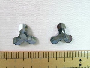 XtXL[izbgtBbNXj2708i12.5×13.6mmjCrystali001jBlue ShadeiBLSHj@M-foiled