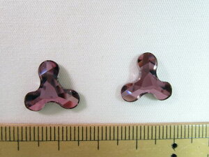 XtXL[izbgtBbNXj2708i12.5×13.6mmjCrystali001jAntique@PinkiANTPj@M-foiled