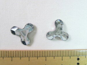 XtXL[izbgtBbNXj2708i12.5×13.6mmjCrystali001j@M-foiled//