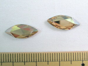 XtXL[izbgtBbNXj2201@Marquise@Flat@Back@14x6mmCrystal(001j Golden@Shadow(GSHA) M-Foiled