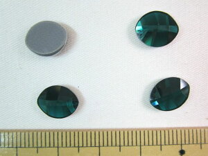 XtXL[izbgtBbNXj2204@Pure Leaf Flat Back 10x8mmEmerald(205)@M-Foiled