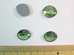 XtXL[izbgtBbNXj2204@Pure Leaf Flat Back 10x8mmPeridot(214)@M-Foiled