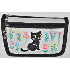 猫刺繍ポーチ★この商品は日本国内販売の正規品です★《お買い物合計金額3,980円で送料無料！》