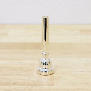 ���g�����y�b�g�}�E�X�s�[�X �o�b�N(V.Bach) �A���e�B�U�� Artisan