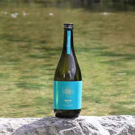 今帰仁IMUGE. 25度 720ml イムゲー スピリッツ 沖縄県産紅芋 伊平屋産黒糖使用 瓶 琉球泡盛 古酒 沖縄 長期熟成 お酒 内祝い お祝い 地酒 誕生日 プレゼント 贈り物 送料無料 今帰仁酒造 公式通販