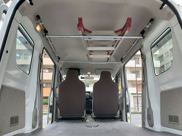 楽天市場 エブリイda17 左右サイドバー 高低ワンタッチバー2本セット バモス ホビオ Nv100 クリッパー ハイグレードパッド付 車内キャリア スノーボード サーフ スキー 脚立 ロッドホルダー 車中泊 釣り 職人棚 ルーフ インナー 室内 車内 ラック 棚 荷室 天井 な