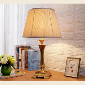 アメリカンインテリア 真鍮スタンド ア復古風デザインデスクトップランプ 寝室 ランプ ベッドサイドランプ 卓上スタンド