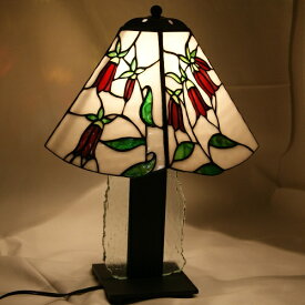 ステンドグラス　ランプ・4面体ランプ（赤いホタルブクロ）
