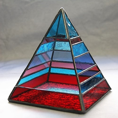 ステンドグラス　小物・カラーピラミッド（ＫＭ05） | ステンドグラス　七色つむぎ
