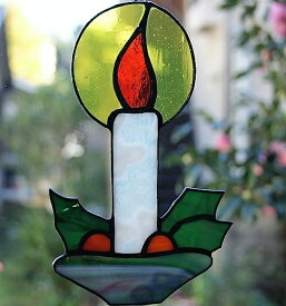 ステンドグラス　小物・　クリスマスオーナメント　ろうそく　赤い実（B)