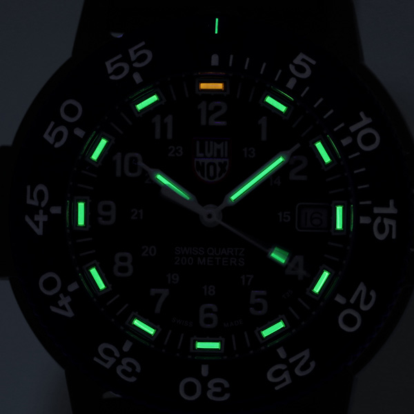 ルミノックス ネイビーシールズ LUMINOX ダイブウォッチ 3001 ブラック 腕時計 時計 | 腕時計のななぷれ