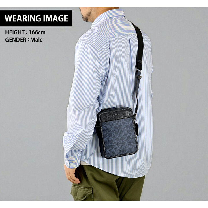 レア✨️COACHニードルポイント シグネチャー フライト バッグ ♡ネイビー 