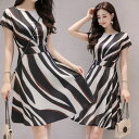 レディース 半袖 ワンピース 夏 春 夏ワンピース 大人可愛い 膝丈 大人 上品 きれいめ 30代 40代 50代 オフィス カジュアル おしゃれ 幾何学 着やせ aライン