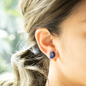 わたぐも　藍　小 イヤリング【美濃焼 タイル かまもの やきもの 陶器 陶磁器 アクセサリー ハンドメイド ギフト プレゼント 和風 金彩 雲 くも】