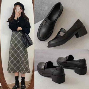 ローファー 黒 大人可愛い レディース 本革 牛革 パンプス きれいめ バックル デザイン性 ブラック チャンキーヒール 高校生 大