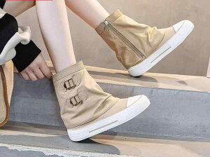 �u�[�c �X�j�[�J�[ �n�C�J�b�g �L�����o�X �V���[�Y �؍��n ���I ���� ���킢�� �� �J�[�L �o�C�J���[ ���[�Y �V���[�g�u�[�c