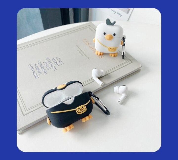 楽天市場 Airpods 3ケース Airpods Proケース Airpods 1 2ケースairpods Pro ケース アヒルとリュック カバー シリコン かわいい 可愛い おしゃれ キャラクター イラスト Cute 落下防止 着脱簡単 カラビラ付き 耐衝撃 汗 水 防止 ワイヤレス充電対応 スリムフィット