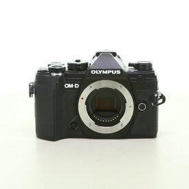 【中古】 (オリンパス) OLYMPUS OM-D E-M5 MARK3 ブラック【中古カメラ デジタル一眼】 ランク：AB
