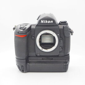【中古】 (ニコン) Nikon F6+MB-40【中古カメラ フィルム一眼】 ランク：B