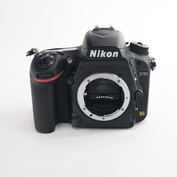 【中古】 (ニコン) Nikon D750 ﾎﾞﾃﾞｨ【中古カメラ デジタル一眼】  ランク：B