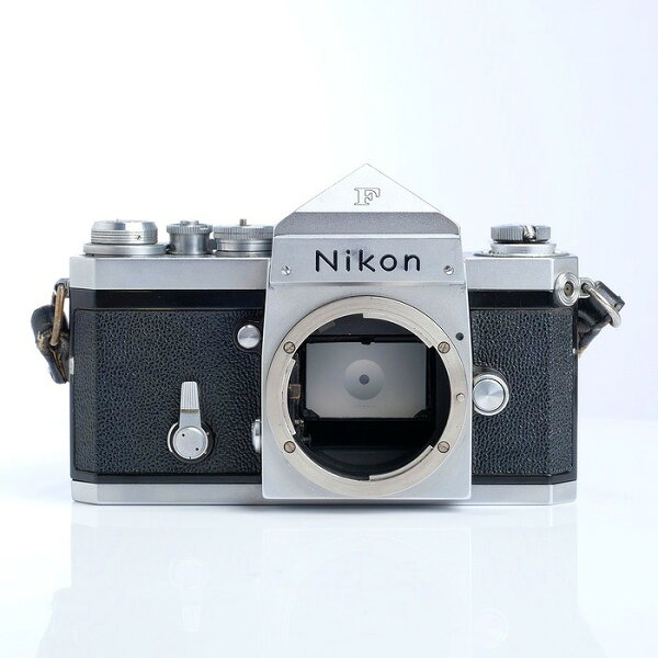 【中古】 (ニコン) Nikon Fｱｲﾚﾍﾞﾙ 初期型 ｼﾙﾊﾞｰ【中古カメラ フィルム一眼】  ランク：B