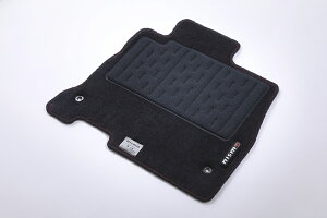 【割引クーポン配布中】nismo/ニスモ フロアマット ノート e-POWER寒冷地仕様車/HE12 商品番号:74900-RNE23