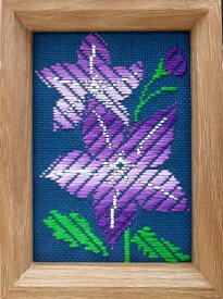 オリジナルこぎん刺しキット「桔梗」ききょう L判写真サイズ額 コングレス 糸 針 図案 こぎん刺し キット 初心者 簡単 手芸キット こぎん 刺し 手芸セット 手芸用品 ハンドメイドキット 刺繍キット 初心者セット 秋の七草 花 夏 趣味 手作り 手芸 ナンデモヤ 青森