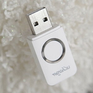 GXGs[lbg USB[dA_v^[ zCg SUC-01 񂹏i