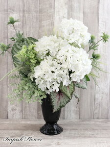 A[eBtBVt[ AW AWg    CeA z