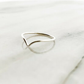 プレゼント 指輪 レディース おしゃれ シルバー925 細リング シンプル リング プチギフト プレゼント naotjewelry Silver925 vline ring