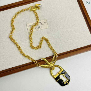 ネックレス レディース パリ風 レトロ 個性的 上質 高級感 ハト 南京錠 モチーフ ペンダント ロング セーターチェーン ゴールド シルバー 合金 電気メッキ加工