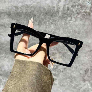 �ɒB���K�l ���f�B�[�X �����Y ���ĕ� ���g�� ���I �t�@�b�V���� �X�N�G�A�^ �r�b�O�t���[�� �u���[���C�g�J�b�g �t������ PC�f�� ���j�Z�b�N�X �^�]�p ������� �u���b�N �q���E�� SNS�f��