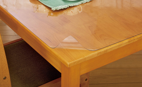 サッと敷くだけ テーブルのキズ メーカー公式ショップ 汚れを防ぎます 超美品の 日本製 透明テーブルマット 85×150cm テーブルクロス