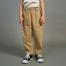 ビールーム(b-ROOM)ゆったりシルエットのテーパードパンツ