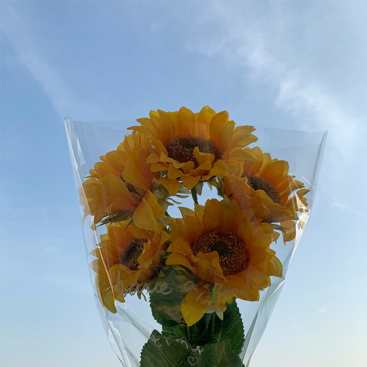 楽天市場 ひまわり 造花 花束 5本セット 枯れない花 インテリア おしゃれ ギフト 観葉植物 かわいい 向日葵 誕生日 記念日 卒業式 夏 ヒマワリ ブーケ 可愛い 壁飾り 壁掛け 枯れない花 フラワーアレンジメント 大きい 撮影小物 韓国 リアル 一輪 ギフト 結婚式 誕生日 楽天市場 ひまわり 造花 花束 5本セット 枯れない花 インテリア おしゃれ ギフト 観葉植物 かわいい 向日葵 誕生日 記念日 卒業式 夏 ヒマワリ ブーケ 可愛い 壁飾り 壁掛け 枯れない花 フラワーアレンジメント 大きい 撮影小物 韓国 リアル 一輪 ギフト 結婚式 誕生日