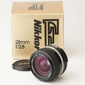 jR Nikon Ai-s Nikkor 28mm F2.8