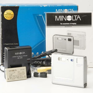 �~�m���^ Minolta DiMAGE Xi Compact Digiral Camera