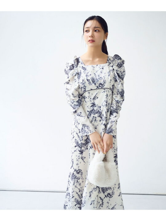 楽天市場】【SALE／30%OFF】スクエアネックフラワープリントワンピース 