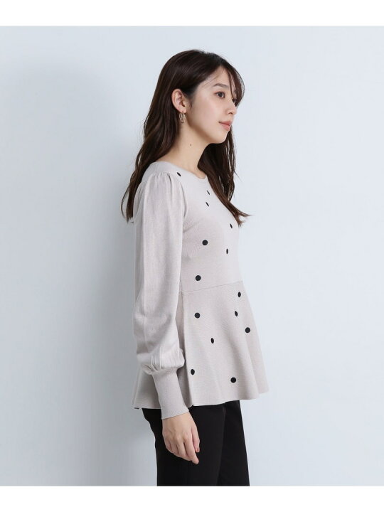 楽天市場】ドット刺繍ペプラムニット 24AW NATURAL BEAUTY BASIC 